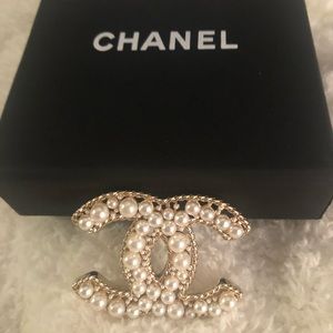 Authentic Chanel CC Pearl Brooch